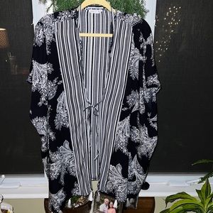 Loveriche multi design navy and white kimono with front tie.